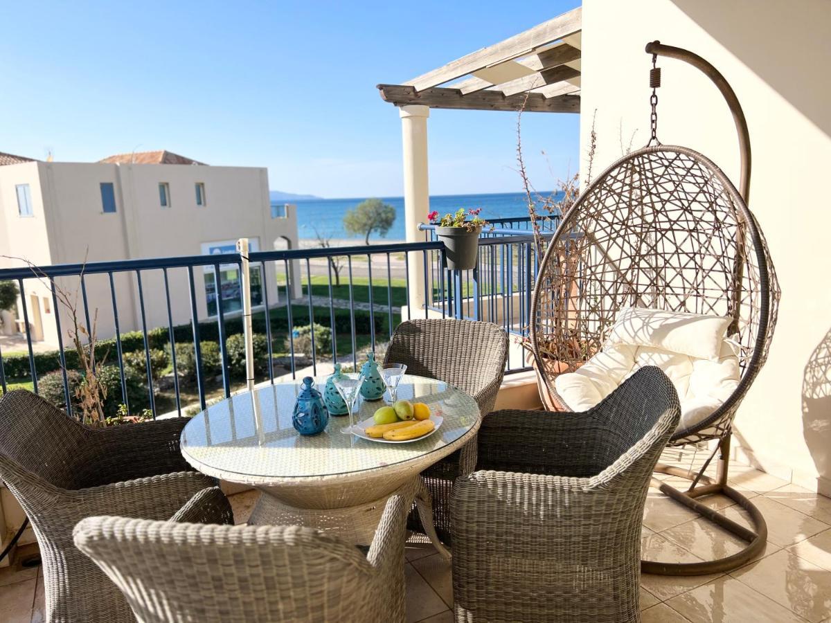 Odyssey Beach Front Apartment Chania  Exteriér fotografie